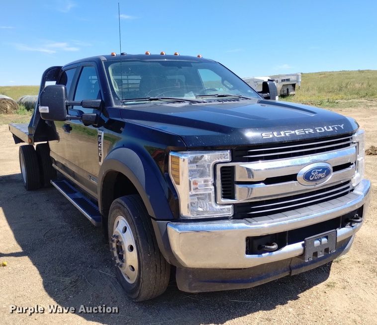 image for item DP3322 2018 Ford F450 Super Duty  Crew Cab flatbed truck