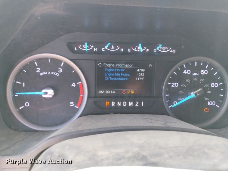 image for item DP3322 2018 Ford F450 Super Duty  Crew Cab flatbed truck