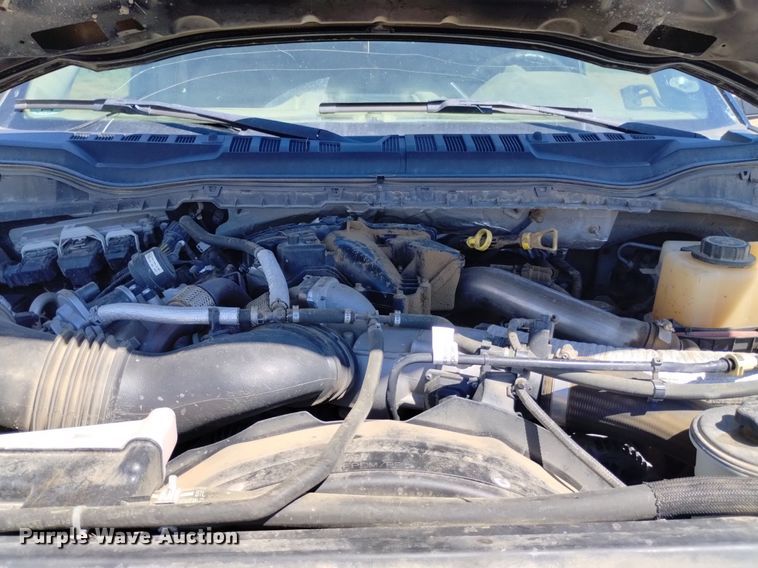 image for item DP3322 2018 Ford F450 Super Duty  Crew Cab flatbed truck