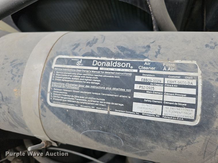 image for item DQ0117 1989 Ford B700  school bus