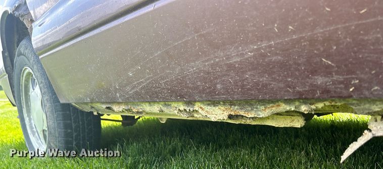 image for item DQ0845 2002 GMC Safari  van