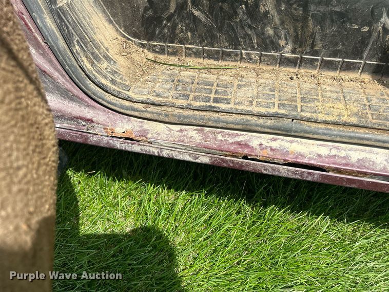 image for item DQ0845 2002 GMC Safari  van