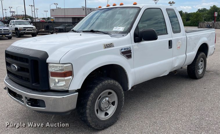 image for item DQ2934 2008 Ford F250 Super Duty XL  SuperCab pickup truck