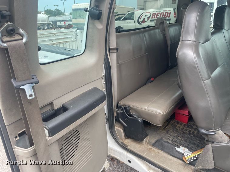 image for item DQ2934 2008 Ford F250 Super Duty XL  SuperCab pickup truck