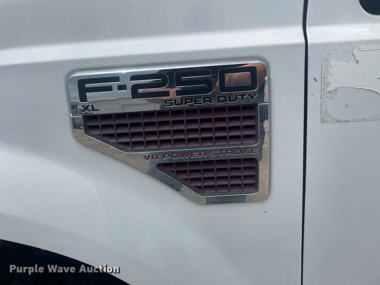 image for item DQ2934 2008 Ford F250 Super Duty XL  SuperCab pickup truck