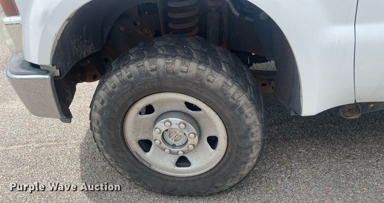 image for item DQ2934 2008 Ford F250 Super Duty XL  SuperCab pickup truck