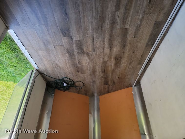 image for item DQ7493 2015 H&H TC 16 2  enclosed cargo trailer