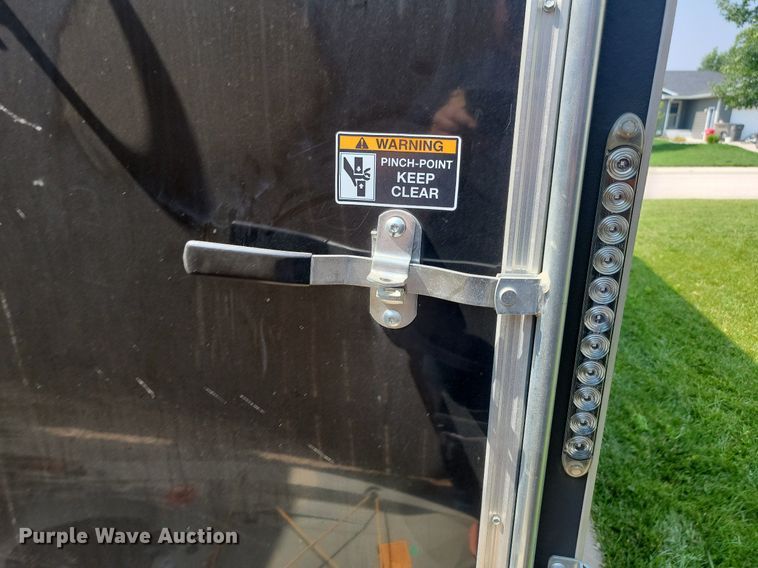 image for item DQ7493 2015 H&H TC 16 2  enclosed cargo trailer