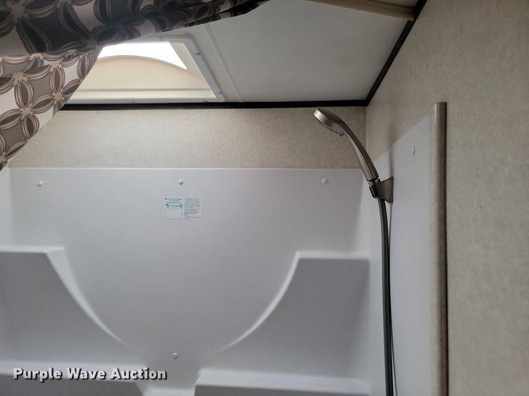 image for item DQ7494 2018 Jayco Jay Flight 24BRS  camper