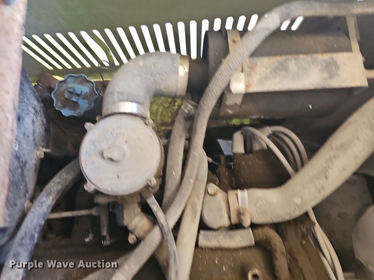 image for item DR3400 Clark GCX15E  forklift