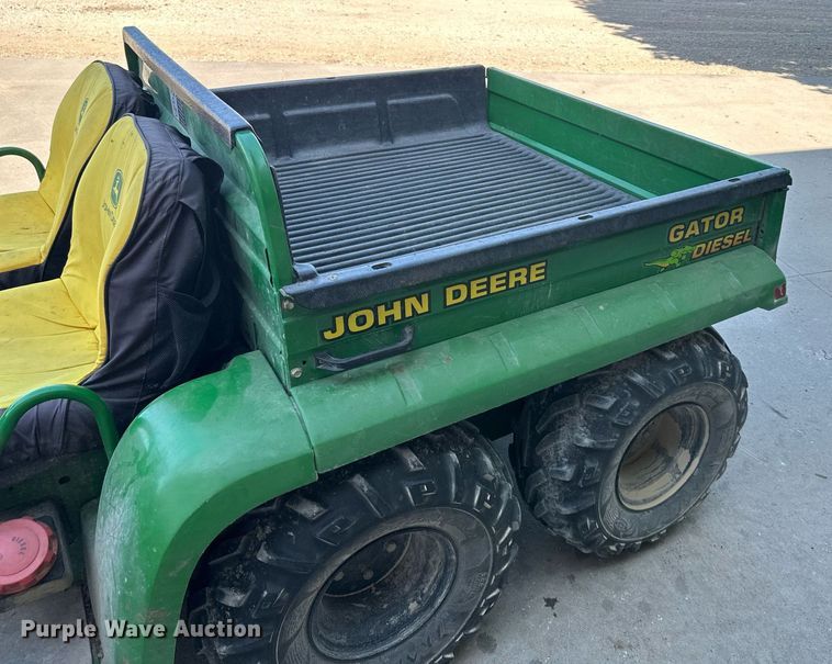 image for item DS2105 2006 John  Deere Gator  utility vehicle