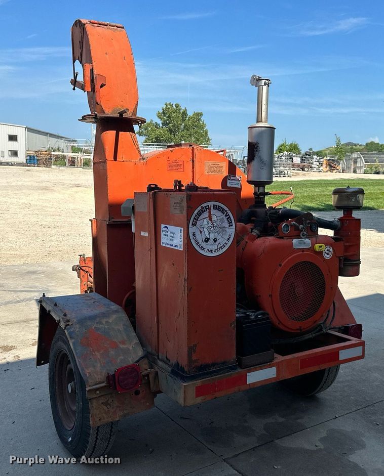 image for item DS2106 Morbark Eager Beaver  wood chipper