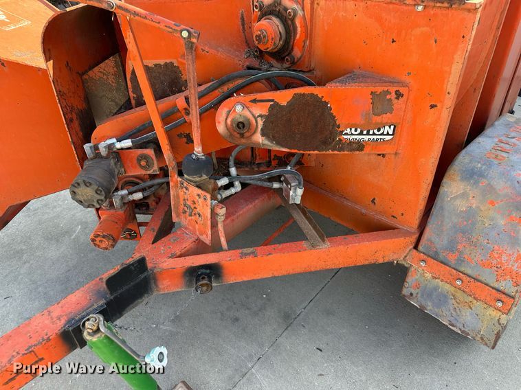 image for item DS2106 Morbark Eager Beaver  wood chipper