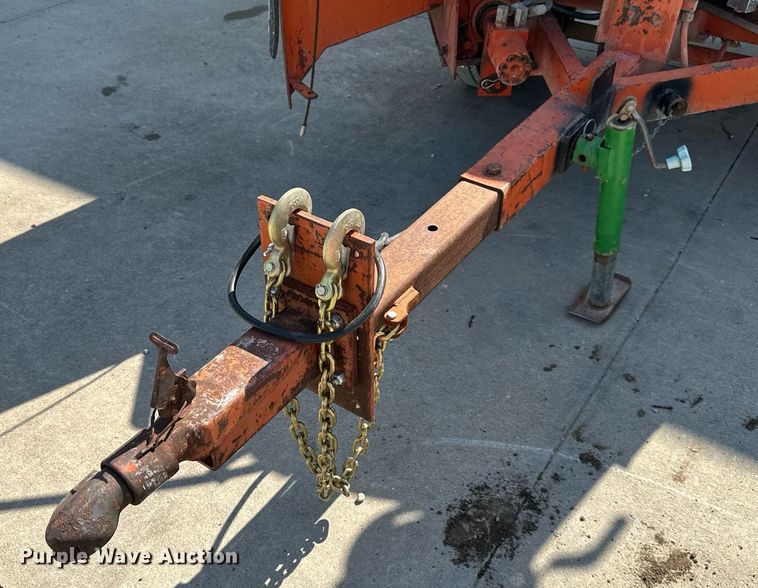 image for item DS2106 Morbark Eager Beaver  wood chipper