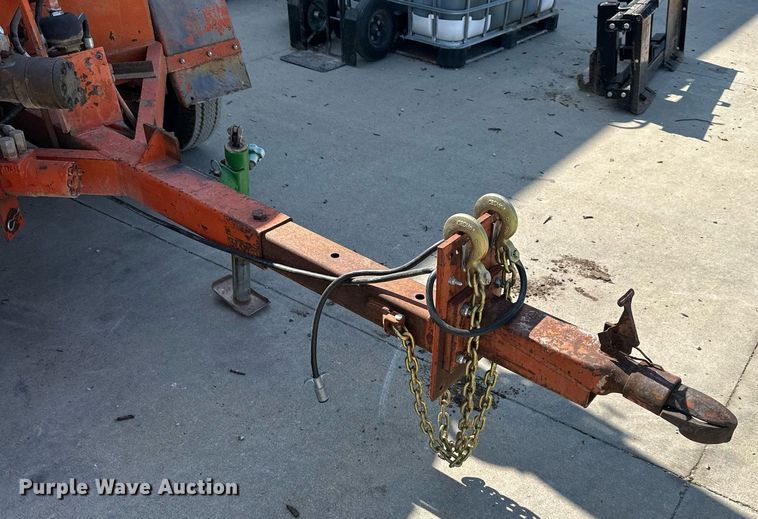 image for item DS2106 Morbark Eager Beaver  wood chipper