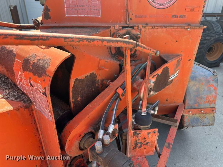 image for item DS2106 Morbark Eager Beaver  wood chipper