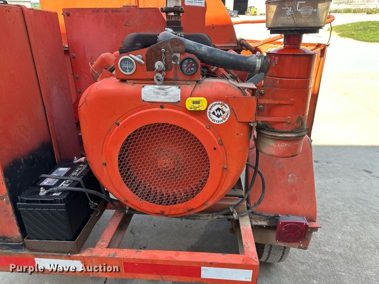 image for item DS2106 Morbark Eager Beaver  wood chipper