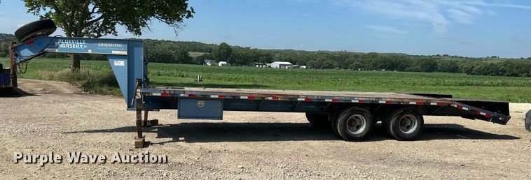 image for item DS2107 2002 Travalong  equipment trailer