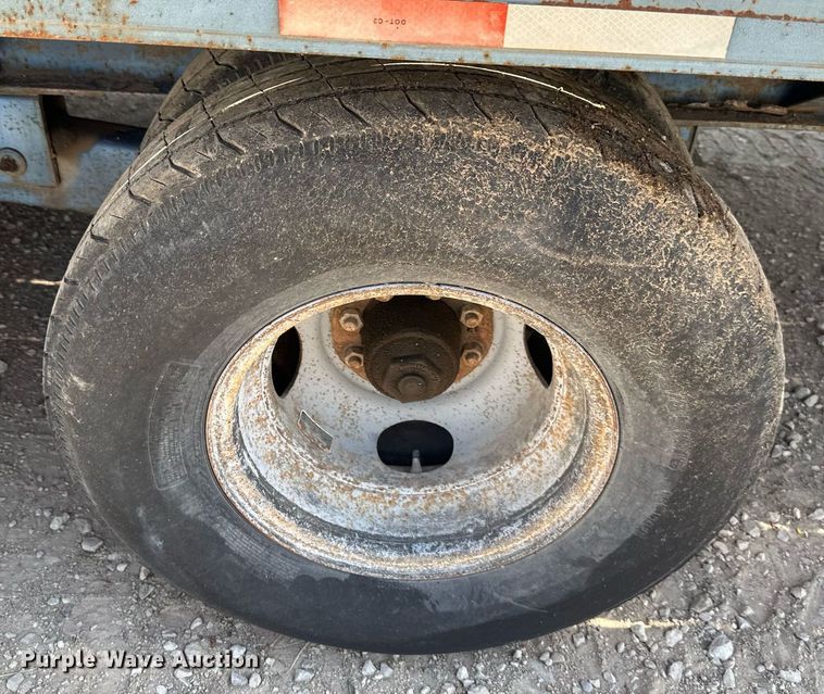 image for item DS2107 2002 Travalong  equipment trailer