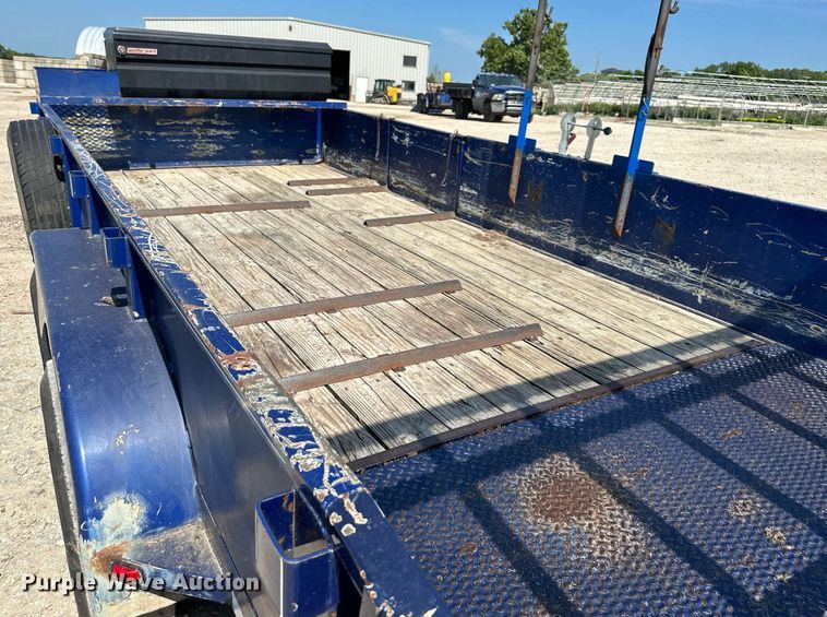 image for item DS2108 2005 Titan 4875  utility trailer