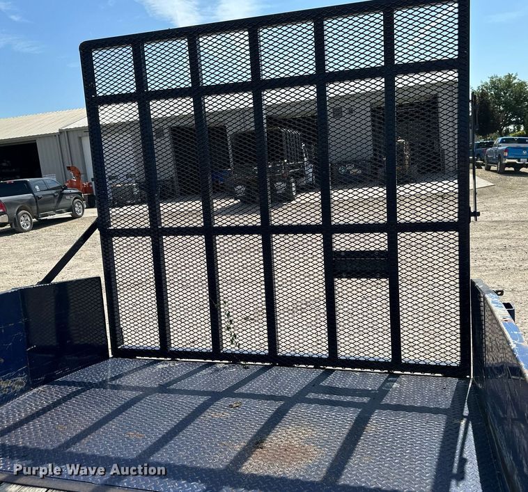 image for item DS2108 2005 Titan 4875  utility trailer