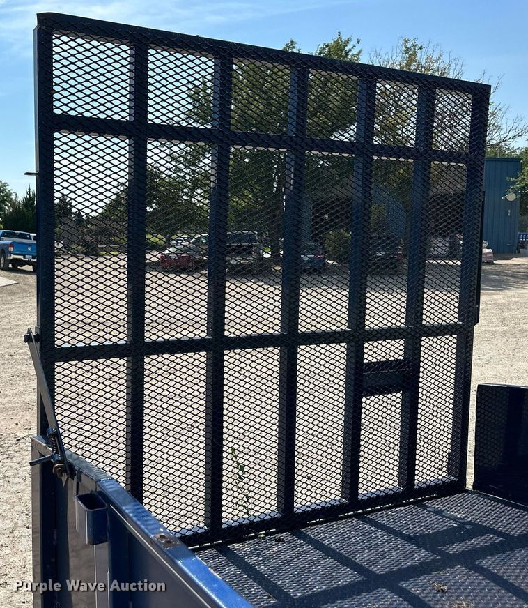 image for item DS2108 2005 Titan 4875  utility trailer