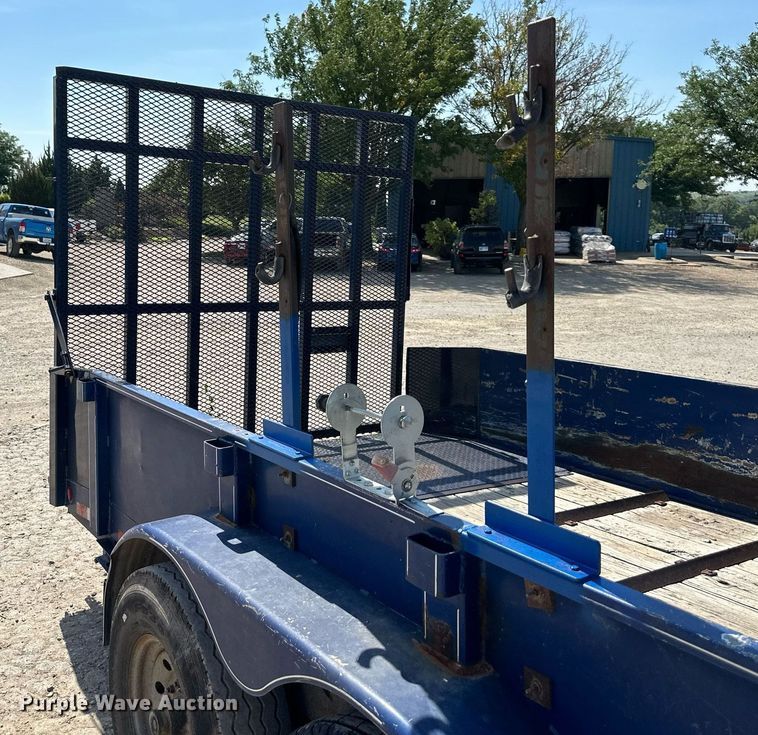 image for item DS2108 2005 Titan 4875  utility trailer