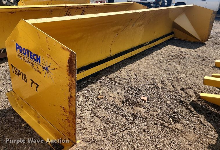 image for item DS8877 Pro-Tech  18' W snow pusher