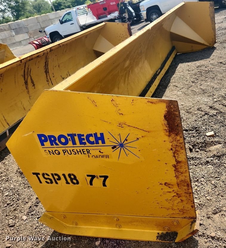 image for item DS8877 Pro-Tech  18' W snow pusher