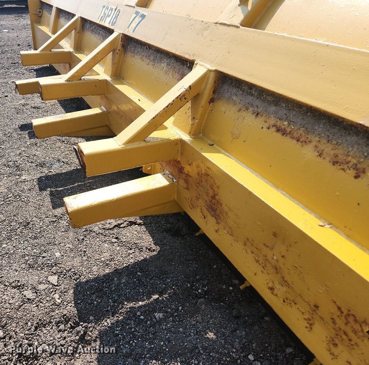 image for item DS8877 Pro-Tech  18' W snow pusher