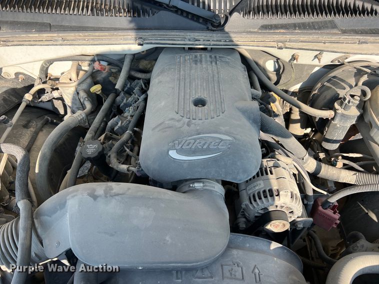 image for item II9216 2003 Chevrolet Silverado 1500  pickup truck