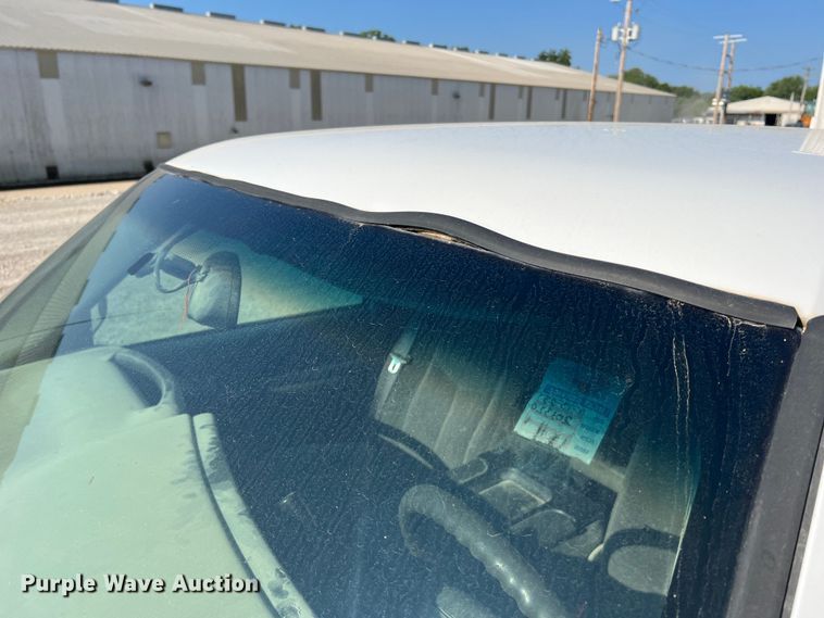 image for item II9216 2003 Chevrolet Silverado 1500  pickup truck