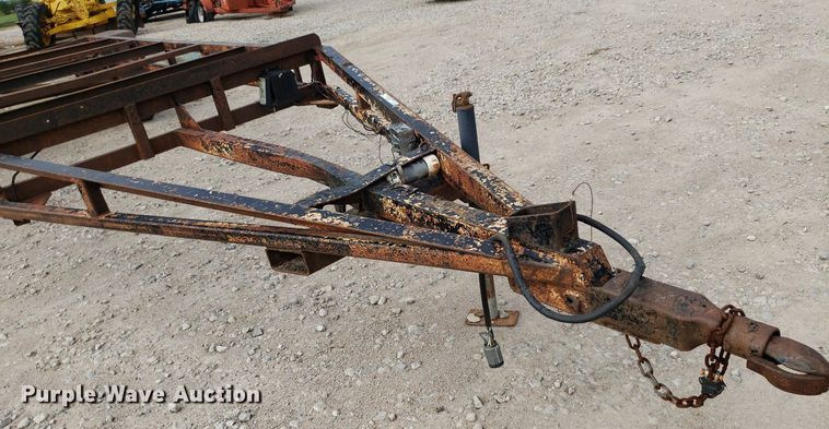 image for item IP9298 2004 Shop built  oilfield trailer