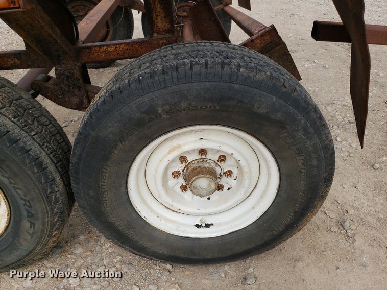 image for item IP9298 2004 Shop built  oilfield trailer