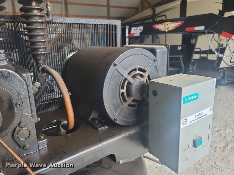 image for item IQ9765 Coleman Powermate Black Max  air compressor