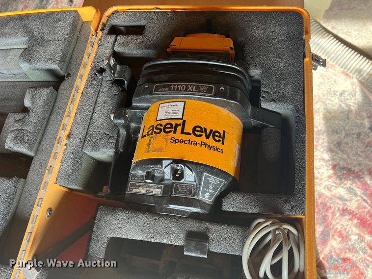 image for item IR9254 1994 Spectra-Physics Laserplane 1110XL  laser level