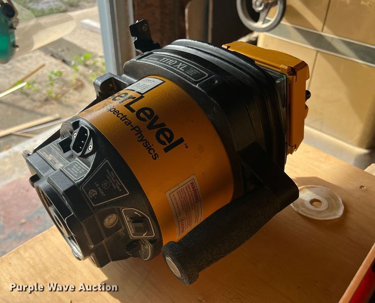 image for item IR9254 1994 Spectra-Physics Laserplane 1110XL  laser level