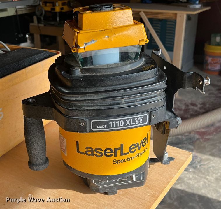 image for item IR9254 1994 Spectra-Physics Laserplane 1110XL  laser level