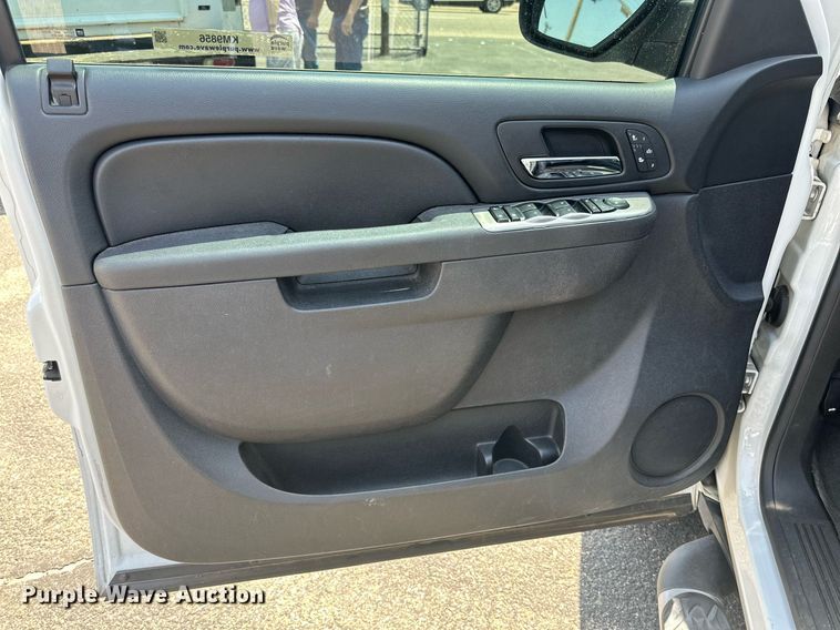 image for item KM9856 2014 Chevy Tahoe  SUV