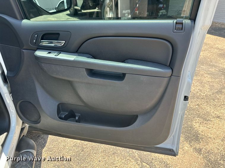 image for item KM9856 2014 Chevy Tahoe  SUV