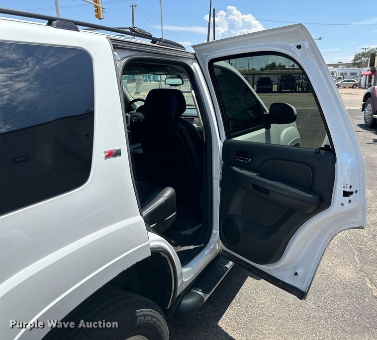 image for item KM9856 2014 Chevy Tahoe  SUV