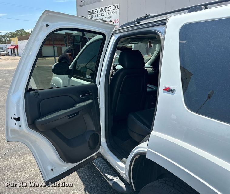 image for item KM9856 2014 Chevy Tahoe  SUV