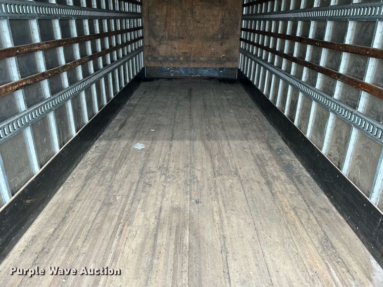 image for item KW9164 2007 International 4300  box truck