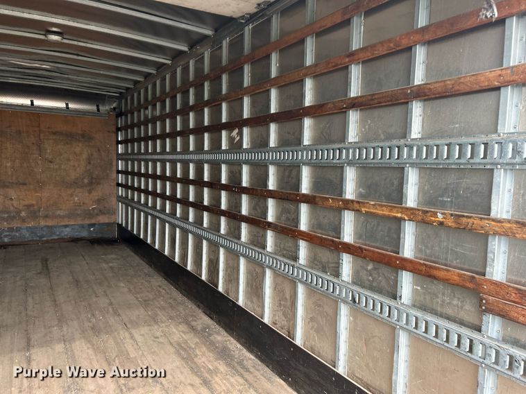 image for item KW9164 2007 International 4300  box truck