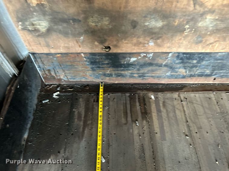 image for item KW9164 2007 International 4300  box truck