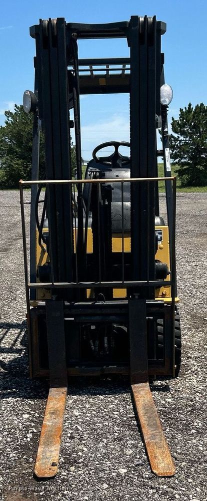 image for item KW9170 2000 Caterpillar GC18K  forklift