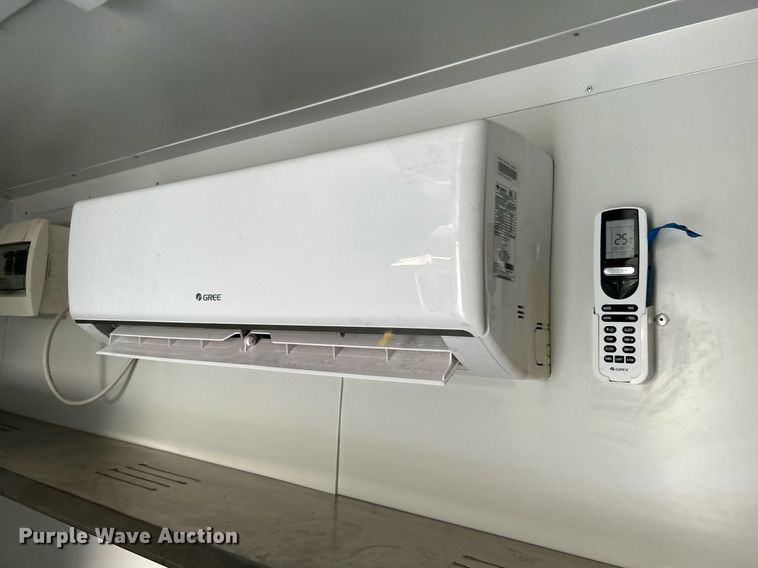 image for item KW9183 2022 The Fud Trailer  food trailer