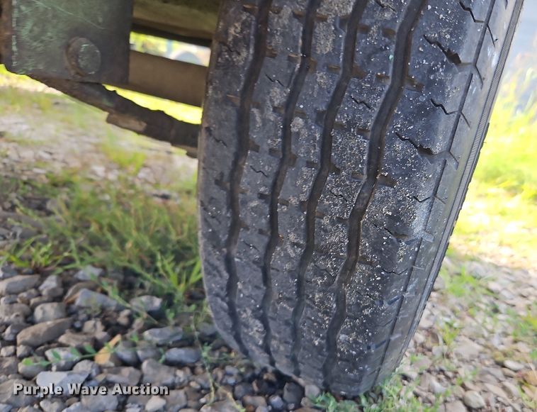 image for item LM9076 (2) air compressors