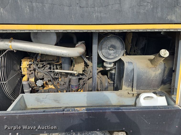 image for item LM9076 (2) air compressors