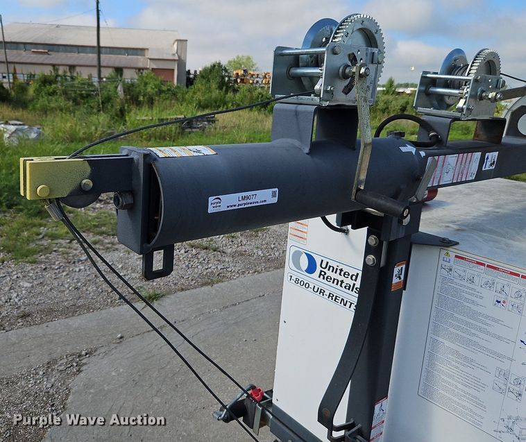 image for item LM9077 Magnum MLT3060M  light plant